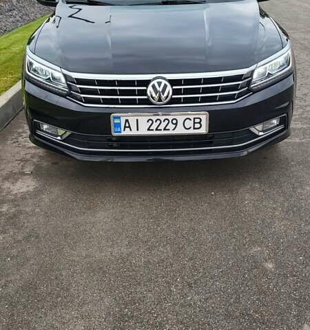 Черный Фольксваген Пассат, объемом двигателя 1.8 л и пробегом 73 тыс. км за 18000 $, фото 9 на Automoto.ua