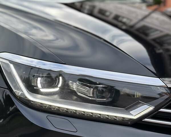 Чорний Фольксваген Пассат, об'ємом двигуна 1.97 л та пробігом 221 тис. км за 18400 $, фото 5 на Automoto.ua