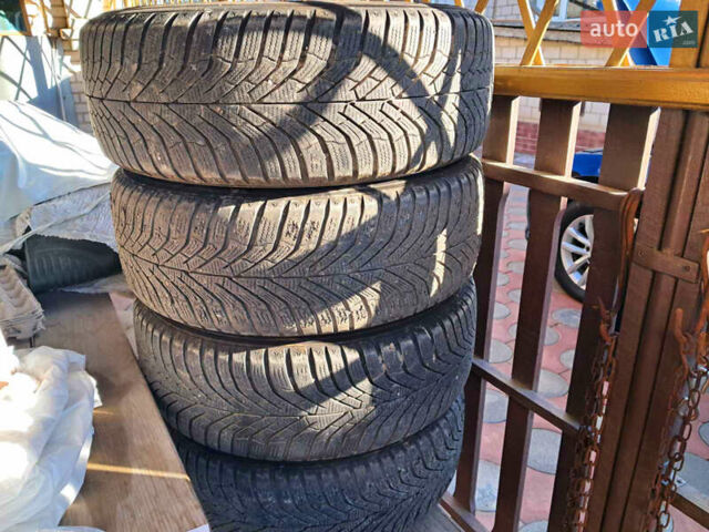 Чорний Фольксваген Пассат, об'ємом двигуна 2 л та пробігом 215 тис. км за 17300 $, фото 56 на Automoto.ua