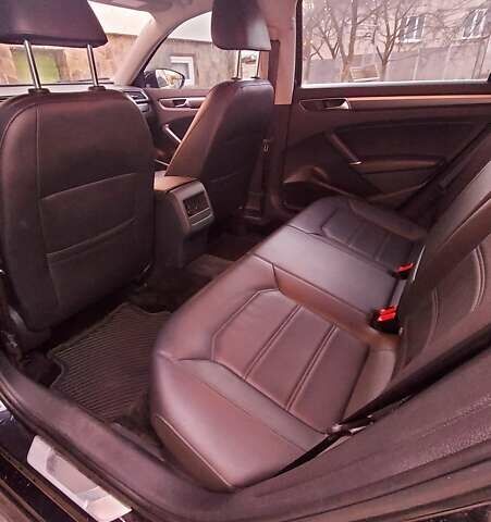 Черный Фольксваген Пассат, объемом двигателя 1.8 л и пробегом 89 тыс. км за 16200 $, фото 2 на Automoto.ua