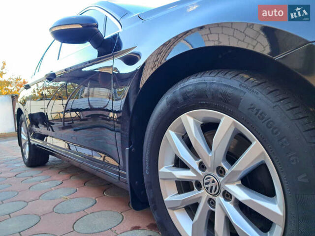 Чорний Фольксваген Пассат, об'ємом двигуна 2 л та пробігом 215 тис. км за 17300 $, фото 13 на Automoto.ua