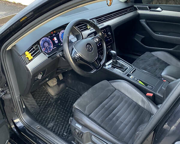 Черный Фольксваген Пассат, объемом двигателя 2 л и пробегом 278 тыс. км за 20000 $, фото 14 на Automoto.ua