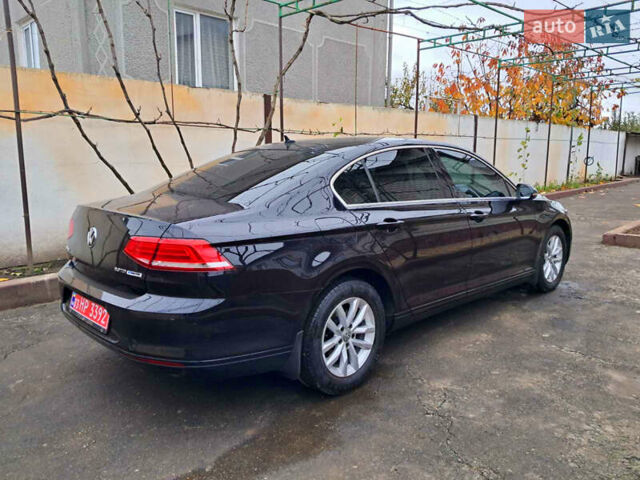 Черный Фольксваген Пассат, объемом двигателя 2 л и пробегом 215 тыс. км за 16800 $, фото 19 на Automoto.ua