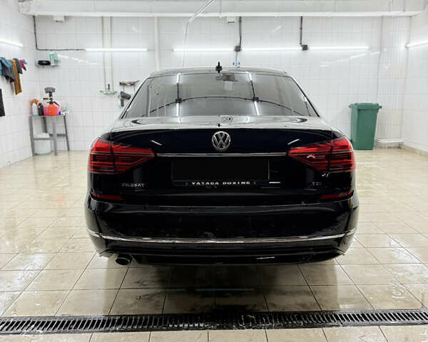 Черный Фольксваген Пассат, объемом двигателя 1.8 л и пробегом 149 тыс. км за 14500 $, фото 7 на Automoto.ua