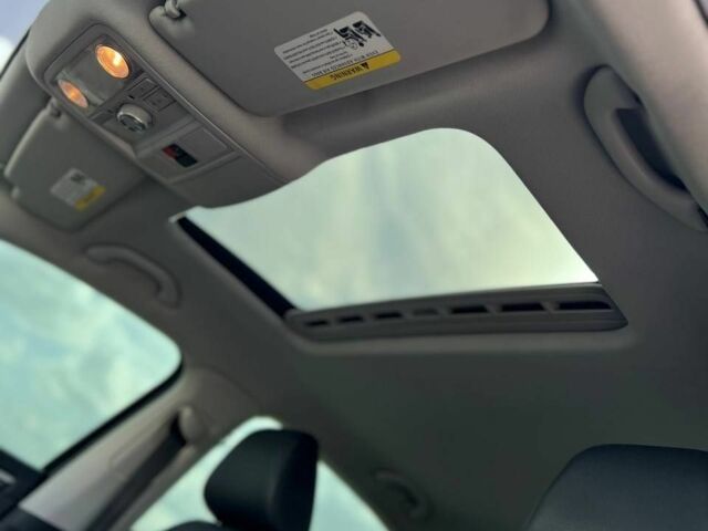 Черный Фольксваген Пассат, объемом двигателя 1.8 л и пробегом 168 тыс. км за 14000 $, фото 5 на Automoto.ua