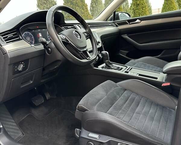 Чорний Фольксваген Пассат, об'ємом двигуна 1.97 л та пробігом 221 тис. км за 18400 $, фото 88 на Automoto.ua