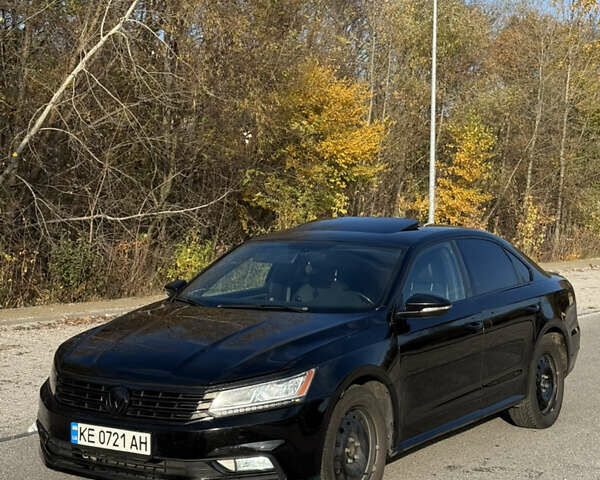 Черный Фольксваген Пассат, объемом двигателя 1.8 л и пробегом 173 тыс. км за 15300 $, фото 1 на Automoto.ua