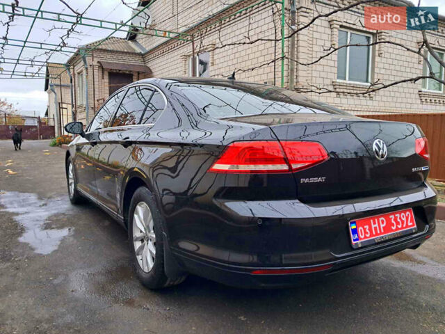 Черный Фольксваген Пассат, объемом двигателя 2 л и пробегом 215 тыс. км за 16800 $, фото 27 на Automoto.ua