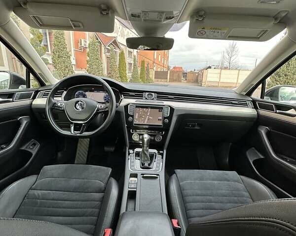 Чорний Фольксваген Пассат, об'ємом двигуна 1.97 л та пробігом 221 тис. км за 18400 $, фото 67 на Automoto.ua