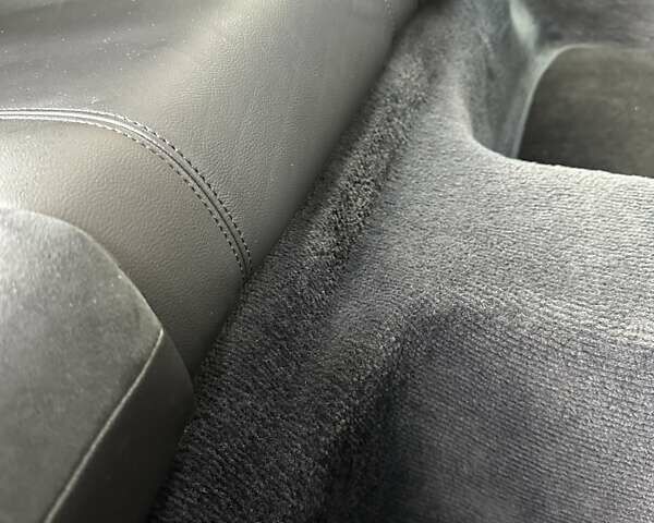 Чорний Фольксваген Пассат, об'ємом двигуна 1.97 л та пробігом 221 тис. км за 18400 $, фото 123 на Automoto.ua