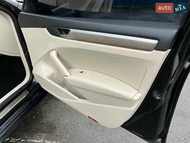 Чорний Фольксваген Пассат, об'ємом двигуна 1.8 л та пробігом 105 тис. км за 12500 $, фото 10 на Automoto.ua