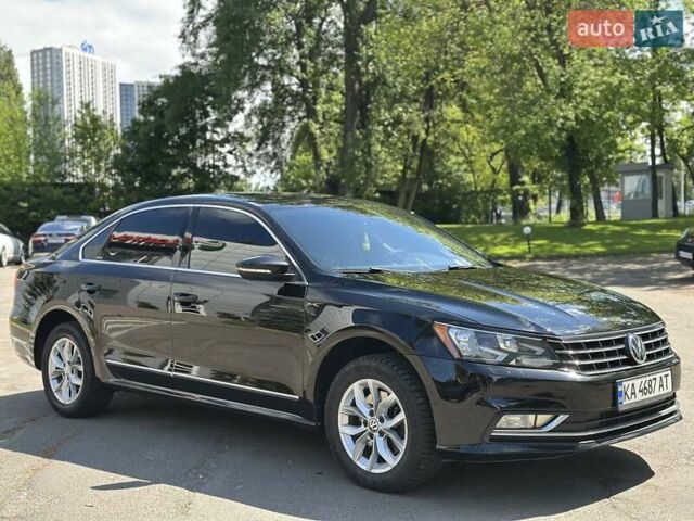 Черный Фольксваген Пассат, объемом двигателя 1.8 л и пробегом 206 тыс. км за 9999 $, фото 1 на Automoto.ua