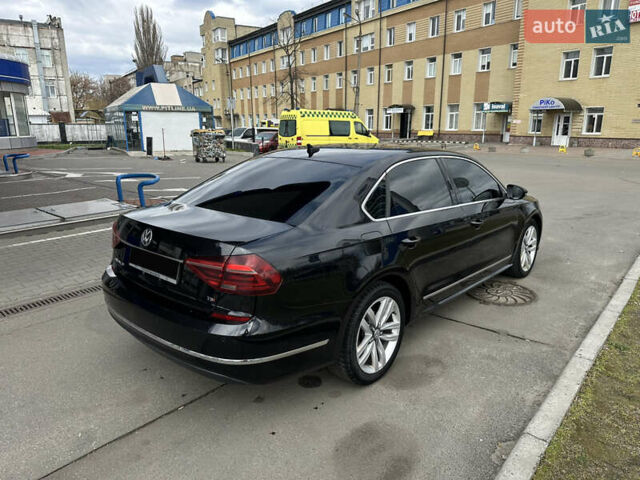 Черный Фольксваген Пассат, объемом двигателя 1.8 л и пробегом 166 тыс. км за 14000 $, фото 3 на Automoto.ua