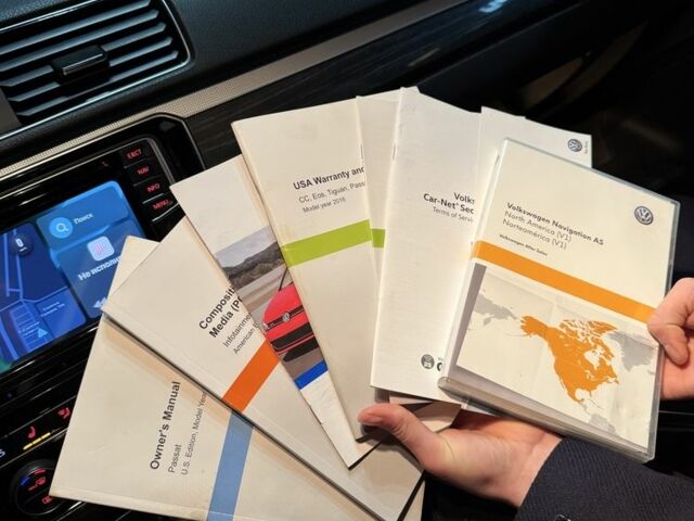 Черный Фольксваген Пассат, объемом двигателя 1.8 л и пробегом 145 тыс. км за 14800 $, фото 21 на Automoto.ua