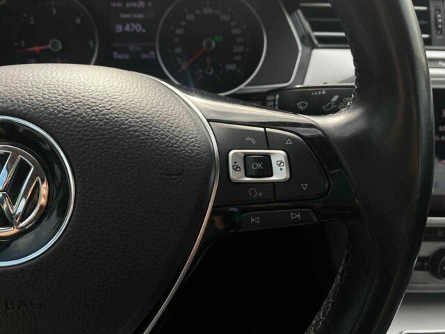 Черный Фольксваген Пассат, объемом двигателя 1.6 л и пробегом 313 тыс. км за 13490 $, фото 11 на Automoto.ua