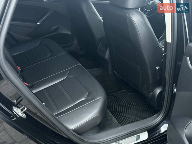 Черный Фольксваген Пассат, объемом двигателя 1.8 л и пробегом 127 тыс. км за 14000 $, фото 26 на Automoto.ua