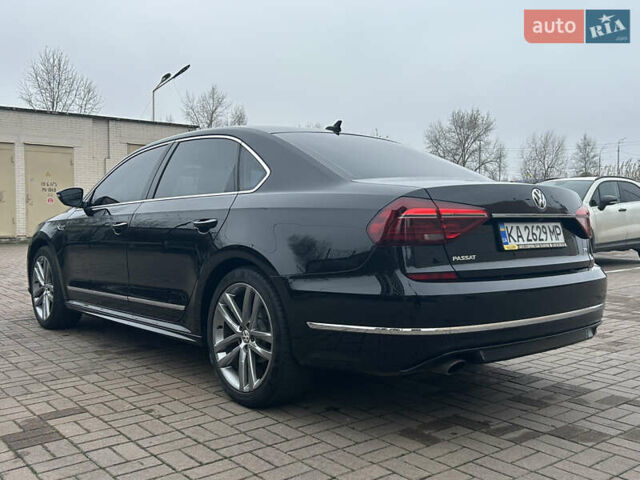 Черный Фольксваген Пассат, объемом двигателя 1.8 л и пробегом 127 тыс. км за 14000 $, фото 16 на Automoto.ua