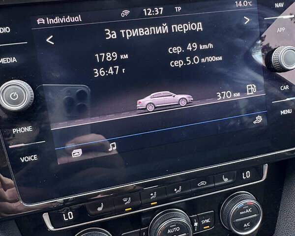 Черный Фольксваген Пассат, объемом двигателя 1.97 л и пробегом 247 тыс. км за 22000 $, фото 26 на Automoto.ua