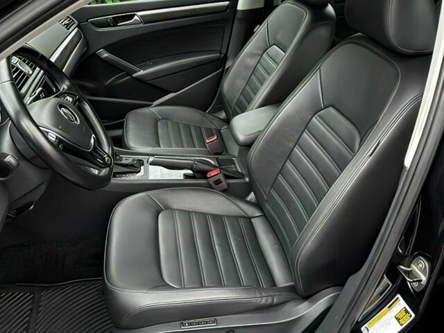 Чорний Фольксваген Пассат, об'ємом двигуна 1.8 л та пробігом 65 тис. км за 7000 $, фото 6 на Automoto.ua