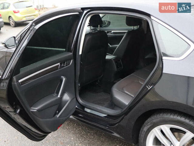 Черный Фольксваген Пассат, объемом двигателя 1.8 л и пробегом 140 тыс. км за 15799 $, фото 15 на Automoto.ua