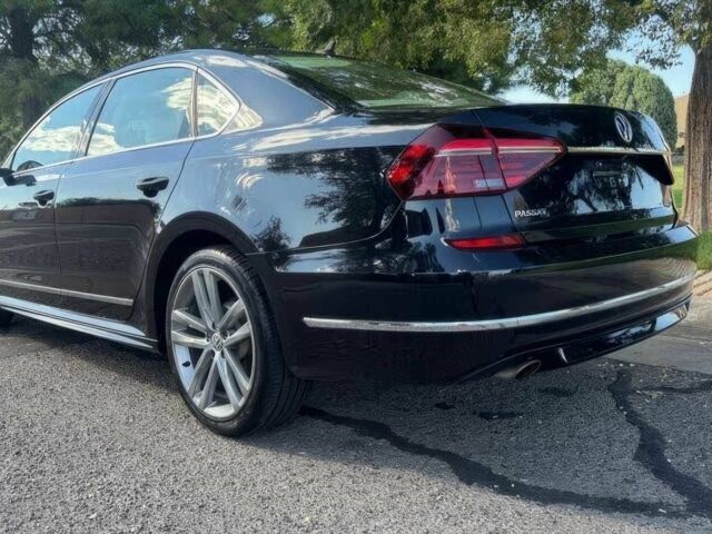 Чорний Фольксваген Пассат, об'ємом двигуна 1.8 л та пробігом 59 тис. км за 12100 $, фото 7 на Automoto.ua