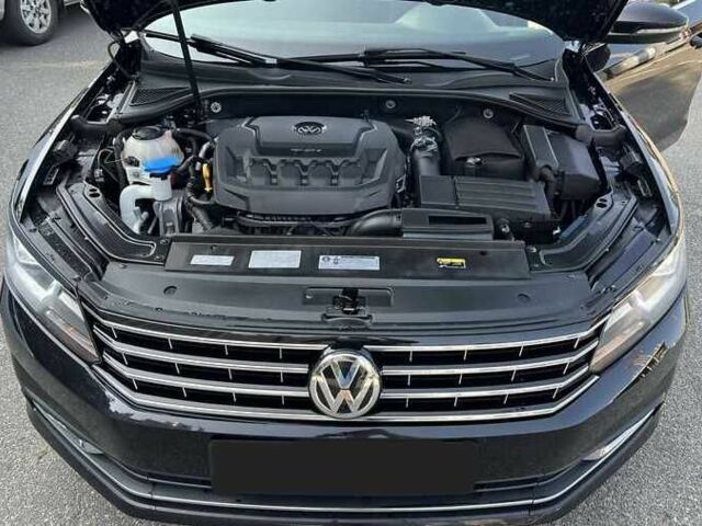 Черный Фольксваген Пассат, объемом двигателя 2 л и пробегом 80 тыс. км за 9000 $, фото 2 на Automoto.ua