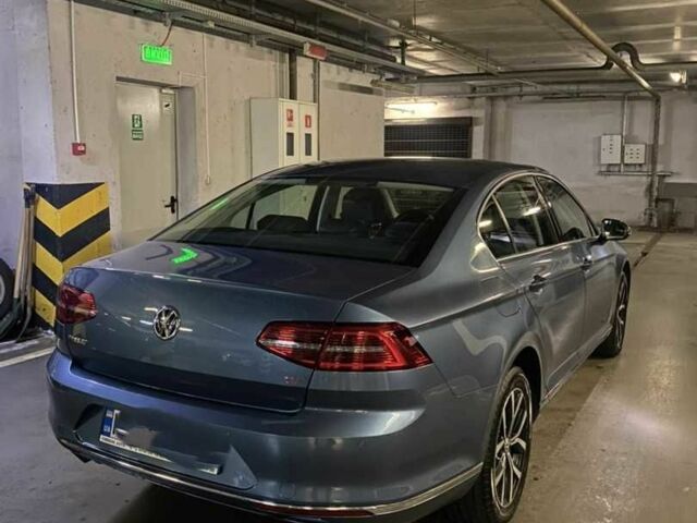 Чорний Фольксваген Пассат, об'ємом двигуна 1.8 л та пробігом 190 тис. км за 17000 $, фото 2 на Automoto.ua