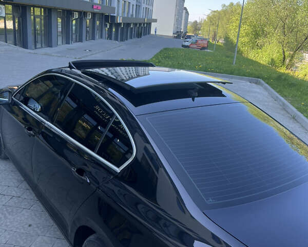 Черный Фольксваген Пассат, объемом двигателя 1.6 л и пробегом 222 тыс. км за 16000 $, фото 7 на Automoto.ua