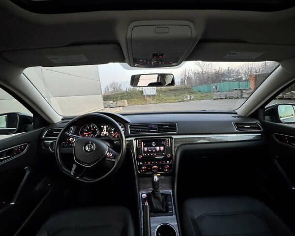 Черный Фольксваген Пассат, объемом двигателя 2 л и пробегом 107 тыс. км за 15400 $, фото 19 на Automoto.ua