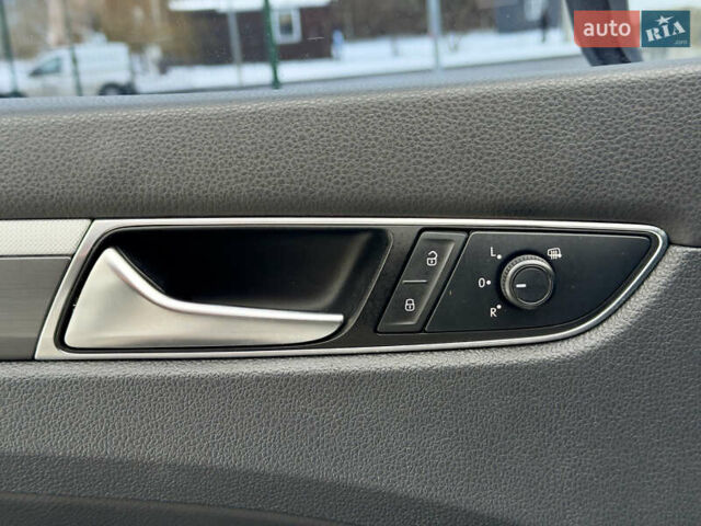 Черный Фольксваген Пассат, объемом двигателя 2 л и пробегом 207 тыс. км за 14300 $, фото 21 на Automoto.ua