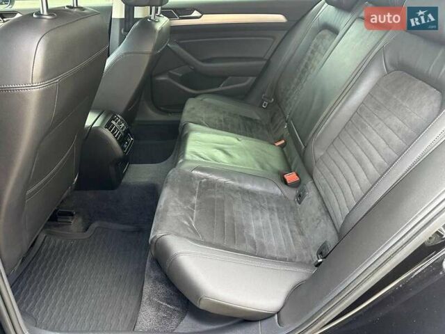 Черный Фольксваген Пассат, объемом двигателя 2 л и пробегом 181 тыс. км за 21990 $, фото 18 на Automoto.ua