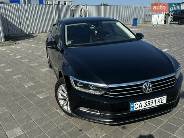 Черный Фольксваген Пассат, объемом двигателя 1.97 л и пробегом 290 тыс. км за 17299 $, фото 10 на Automoto.ua