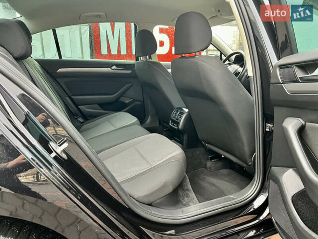 Черный Фольксваген Пассат, объемом двигателя 1.97 л и пробегом 308 тыс. км за 14450 $, фото 59 на Automoto.ua