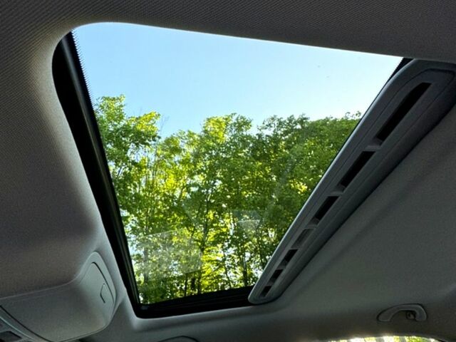 Черный Фольксваген Пассат, объемом двигателя 1.8 л и пробегом 68 тыс. км за 18500 $, фото 1 на Automoto.ua