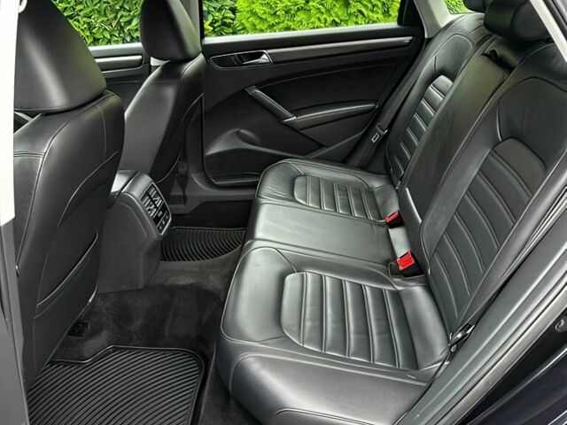 Чорний Фольксваген Пассат, об'ємом двигуна 1.8 л та пробігом 65 тис. км за 7000 $, фото 11 на Automoto.ua