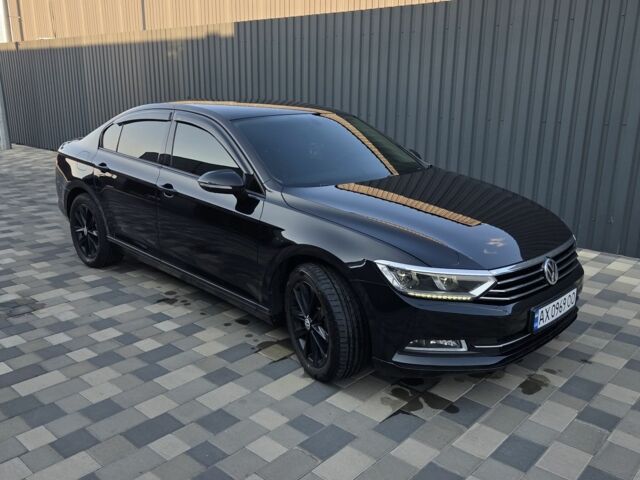 Черный Фольксваген Пассат, объемом двигателя 2 л и пробегом 220 тыс. км за 15500 $, фото 1 на Automoto.ua