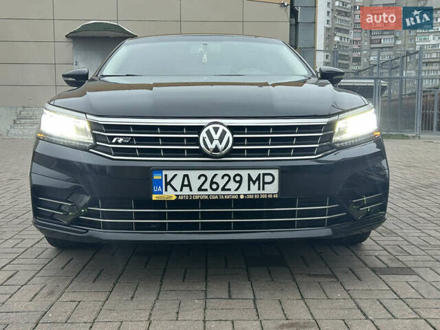 Черный Фольксваген Пассат, объемом двигателя 1.8 л и пробегом 127 тыс. км за 14000 $, фото 1 на Automoto.ua
