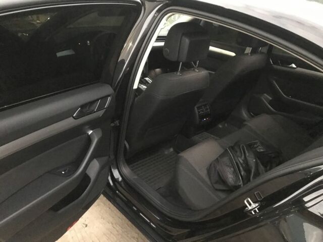 Чорний Фольксваген Пассат, об'ємом двигуна 2 л та пробігом 206 тис. км за 15200 $, фото 8 на Automoto.ua