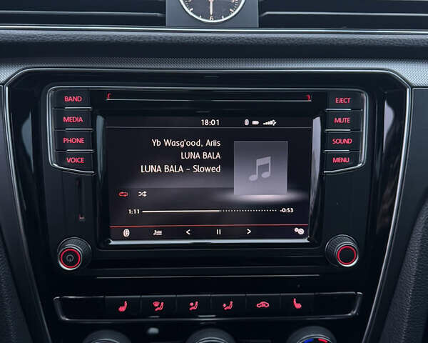 Фольксваген Пассат 2017 в Ковель на Automoto.ua Черный Фольксваген Пассат, объемом двигателя 1.8 л и пробегом 190 тыс. км за 13900 $, фото 13 на Automoto.ua