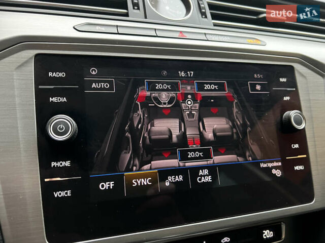 Черный Фольксваген Пассат, объемом двигателя 1.97 л и пробегом 306 тыс. км за 14750 $, фото 68 на Automoto.ua