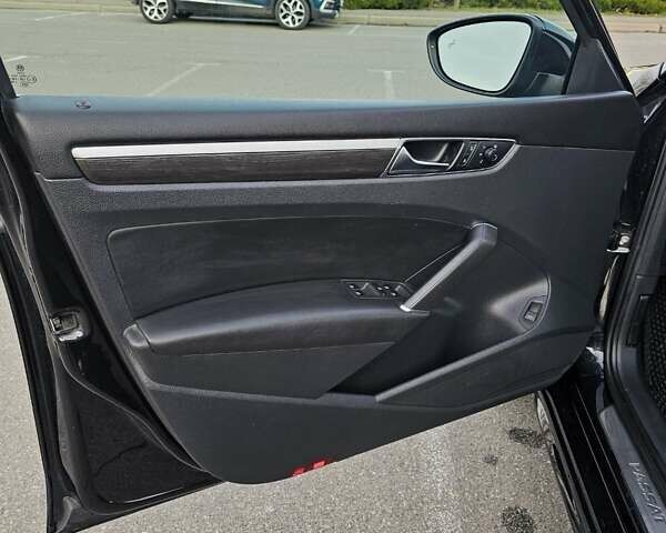 Черный Фольксваген Пассат, объемом двигателя 1.98 л и пробегом 200 тыс. км за 10800 $, фото 24 на Automoto.ua