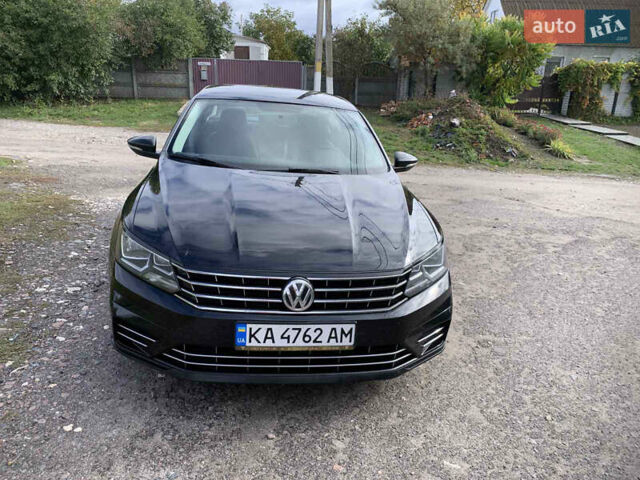 Черный Фольксваген Пассат, объемом двигателя 2 л и пробегом 261 тыс. км за 13200 $, фото 23 на Automoto.ua