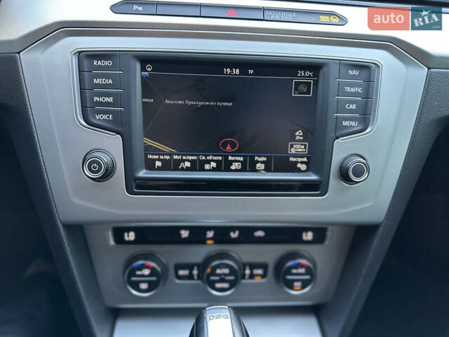 Чорний Фольксваген Пассат, об'ємом двигуна 1.97 л та пробігом 280 тис. км за 16500 $, фото 14 на Automoto.ua