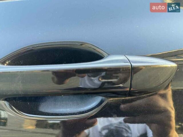 Черный Фольксваген Пассат, объемом двигателя 1.97 л и пробегом 243 тыс. км за 18900 $, фото 17 на Automoto.ua