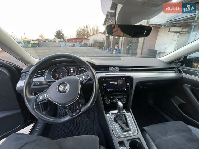 Черный Фольксваген Пассат, объемом двигателя 1.97 л и пробегом 212 тыс. км за 20000 $, фото 17 на Automoto.ua