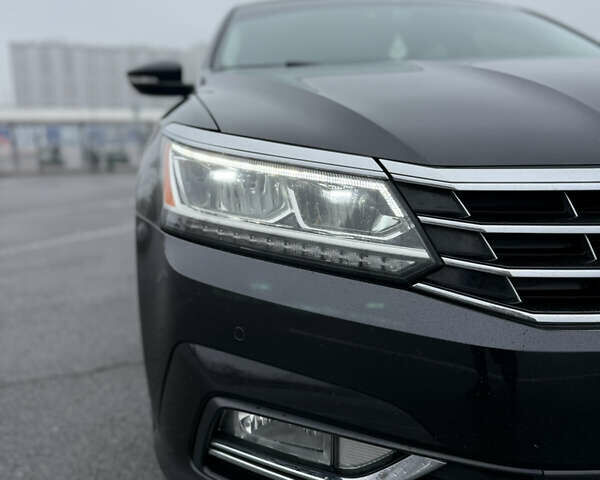 Черный Фольксваген Пассат, объемом двигателя 1.98 л и пробегом 132 тыс. км за 16900 $, фото 9 на Automoto.ua