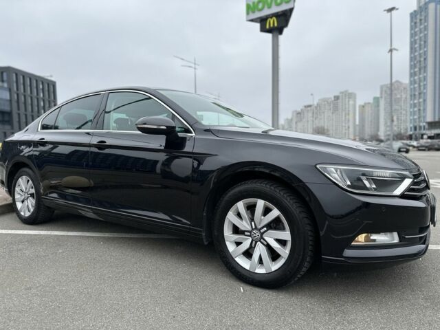 Черный Фольксваген Пассат, объемом двигателя 1.6 л и пробегом 128 тыс. км за 16300 $, фото 3 на Automoto.ua