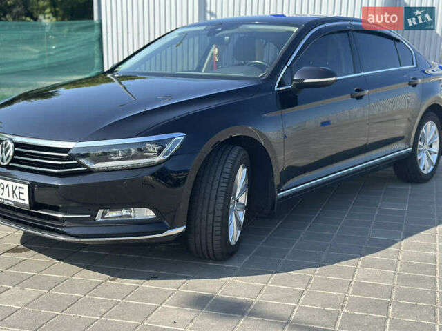 Черный Фольксваген Пассат, объемом двигателя 1.97 л и пробегом 290 тыс. км за 17299 $, фото 2 на Automoto.ua