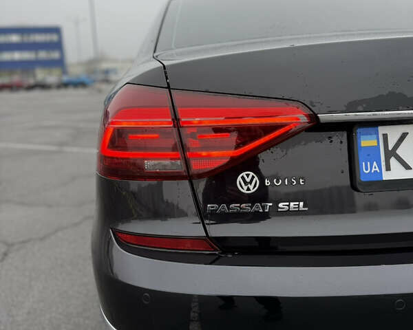 Черный Фольксваген Пассат, объемом двигателя 1.98 л и пробегом 132 тыс. км за 16900 $, фото 11 на Automoto.ua