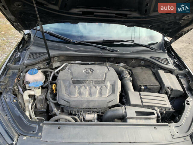 Черный Фольксваген Пассат, объемом двигателя 2 л и пробегом 261 тыс. км за 13200 $, фото 24 на Automoto.ua